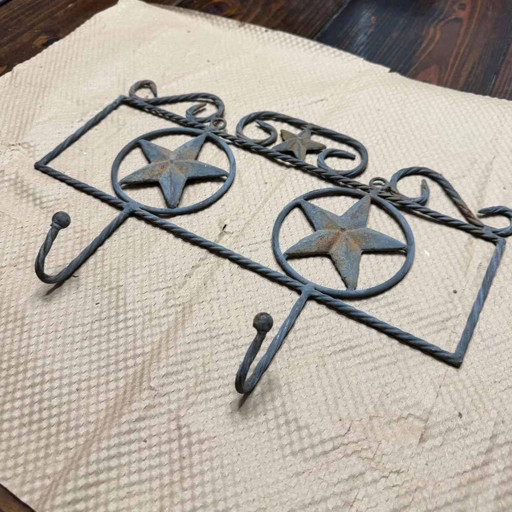 Rustic Wrought Iron Texas Star Wall Hook Rack Western Metal Coat Hat Hanger Gray